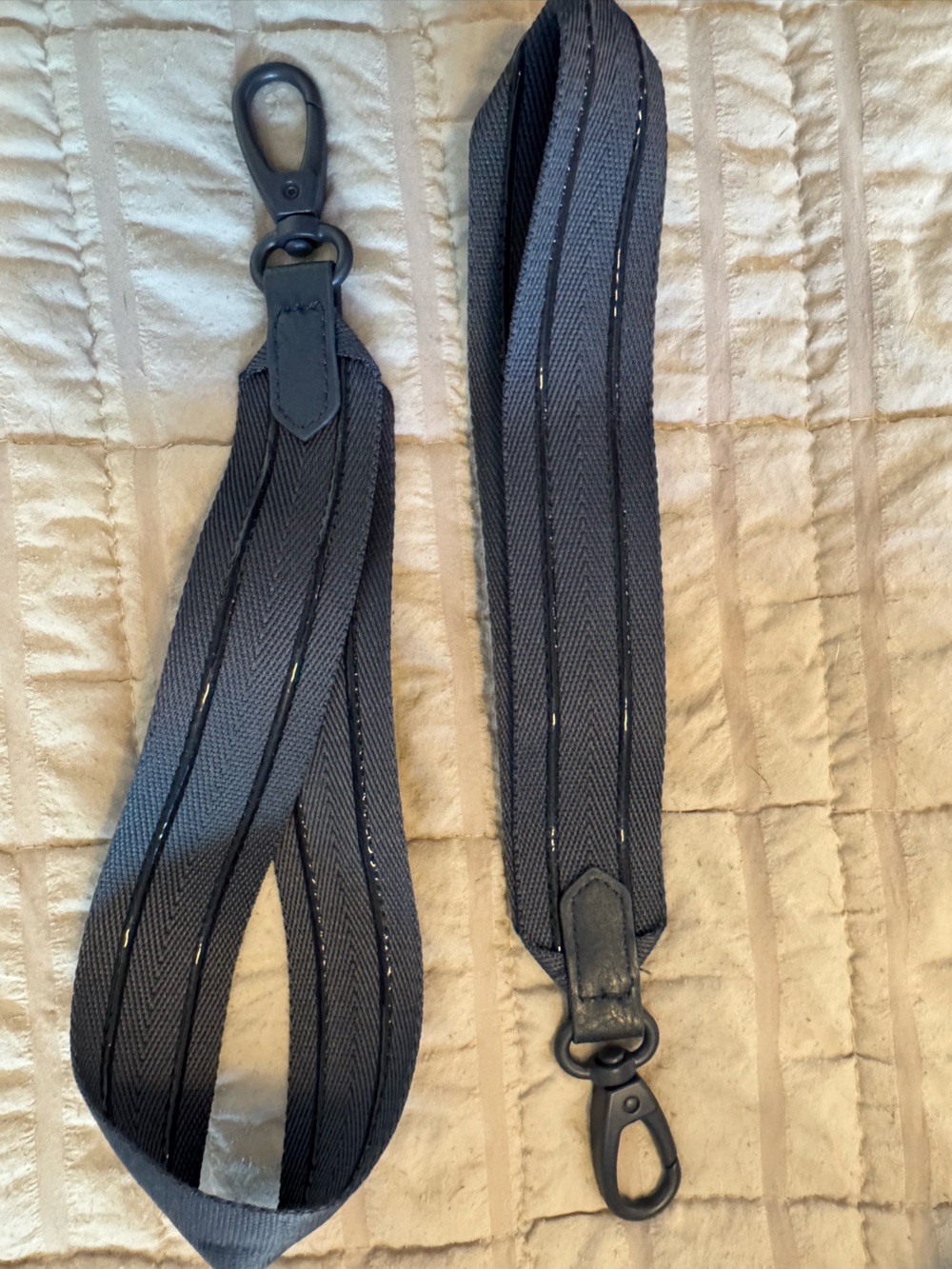 BEIS Navy Diaper Bag straps